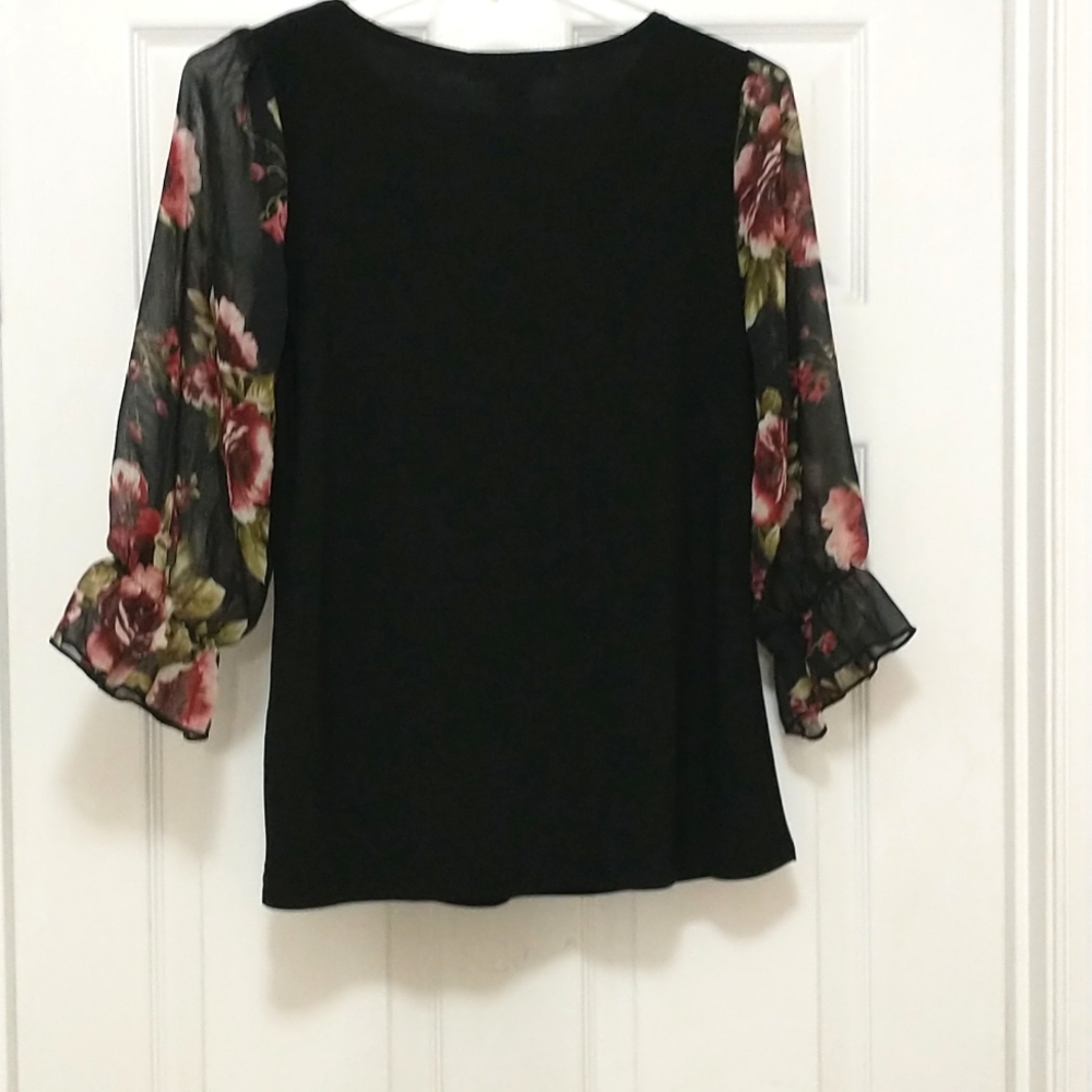 Adele & May Black Top size small - Picture 4 of 6